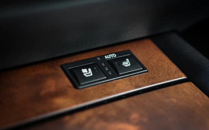Lexus GS cena 104900 przebieg: 135046, rok produkcji 2015 z Stawiski małe 301